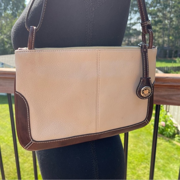 Vintage Dooney & Bourke Handbag Envelope Purse All Weather Pebbled Leather - Picture 3 of 13